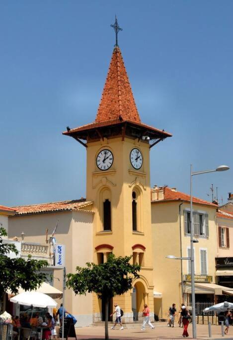 Appartement Bord De Mer « La Petite Ma-Line » Cagnes-sur-Mer Exterior photo